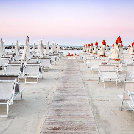 Hotel Villa Sole Resort ベラーリア・イジェア・マリーナ エクステリア 写真