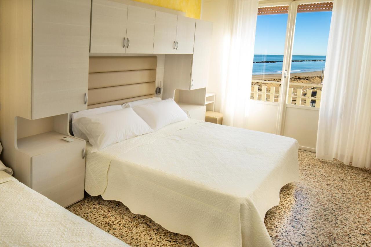 Hotel Villa Sole Resort ベラーリア・イジェア・マリーナ エクステリア 写真